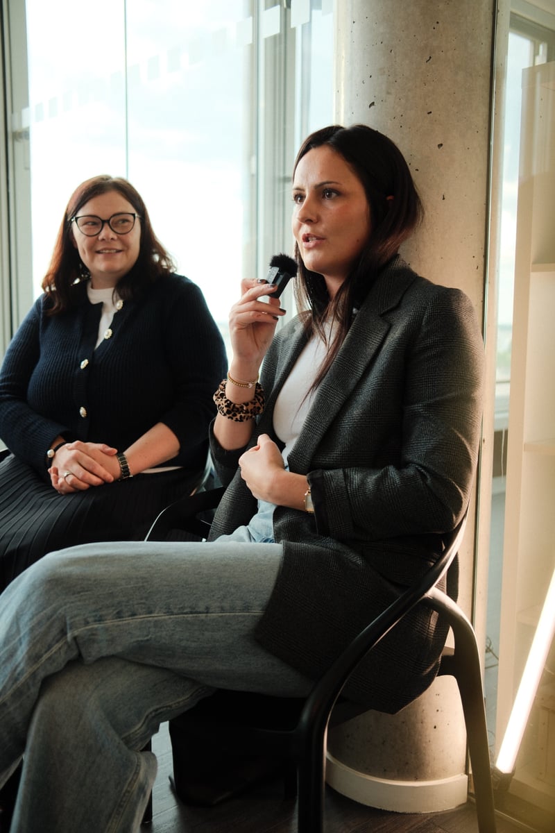 HR+Marketing_Panel_28